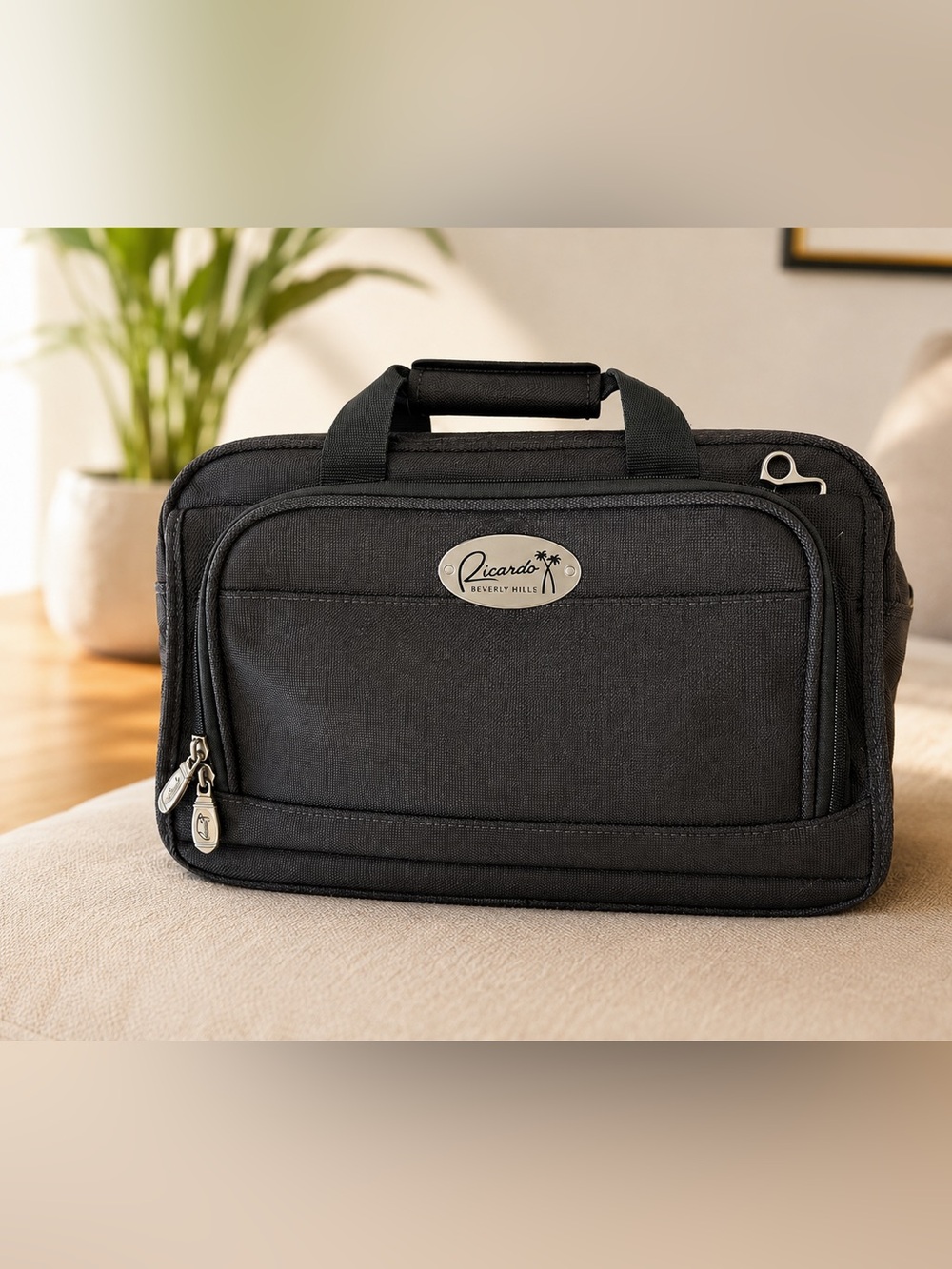 Ricardo Beverly Hills Black Men's Travel Organizer Bag